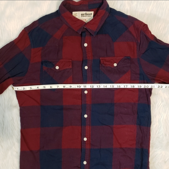 Urban Pipeline Maroon Navy Blue Plaid Button Down - Picture 8 of 10